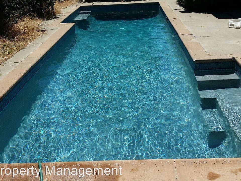 2nd image of 3200 Azevedo Dr