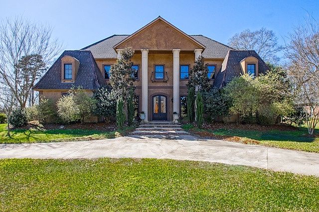 1st image of 21373 Stone Bridge Ct