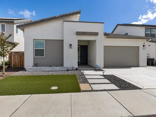 3501 Mulholland Dr, Lathrop, CA 95330