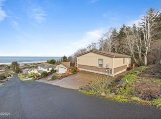 257 Windsong St, Yachats, OR 97498