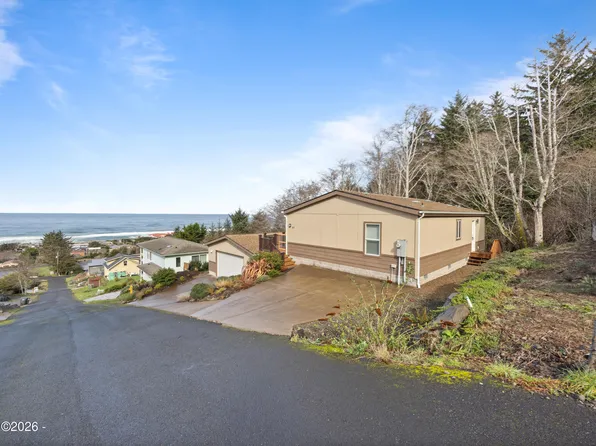 257 Windsong St, Yachats, OR 97498