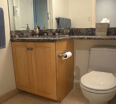3rd image of 13224 Admiral Ave Unit A