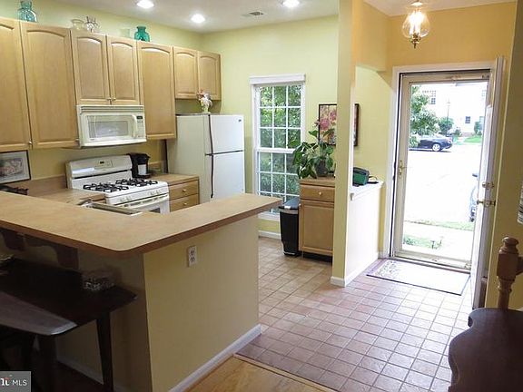 2nd image of 7231 Parsons Ct