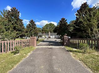 1108 Sidneys Rd, Walterboro, SC 29488