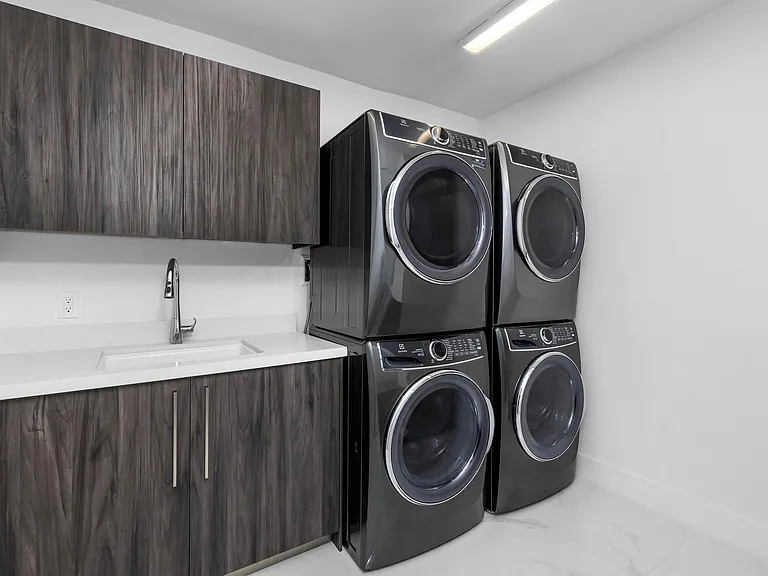 495 E Royal Palm Rd #201 — Photo 30