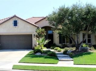 2734 Prescott Ave, Clovis, CA