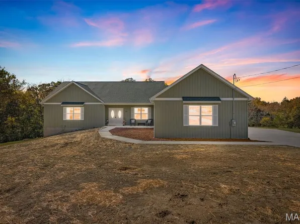 18 Meadow Rdg, Festus, MO 63028