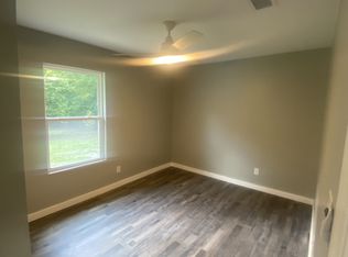 400 1st St, Bonaire, GA 31005