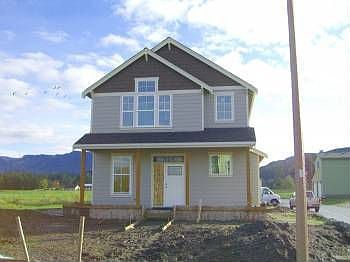 2nd image of 515 Deusen Ln N
