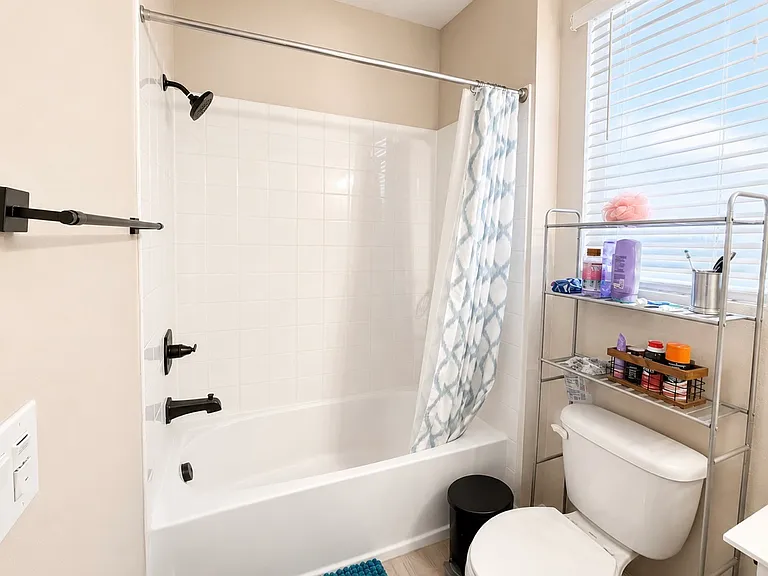 1502 Erin Breeze Ln #1502 — Photo 13