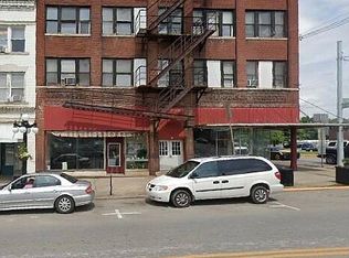 60 N Main St, Winchester, KY 40391