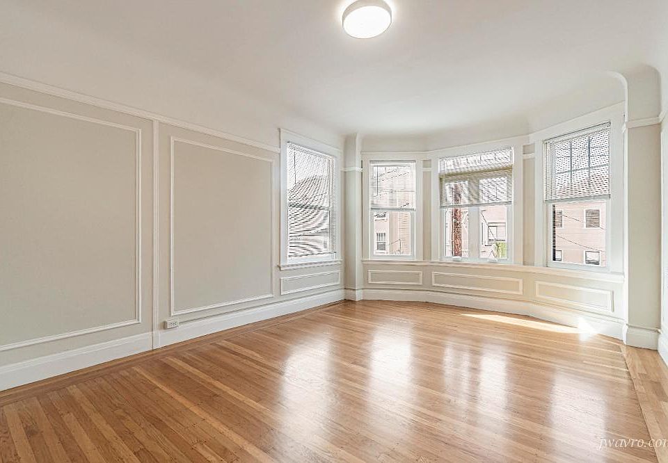 1st image of 80 7th Ave #J6