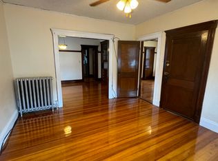 29 Seymour St #3, Roslindale, MA 02131