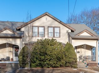 80 S Main St #80, Uxbridge, MA 01569