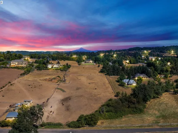 22269 SW Oak Hill Ln, Tualatin, OR 97062