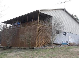 425 Enigma Rd, Chestnut Mound, TN 38552