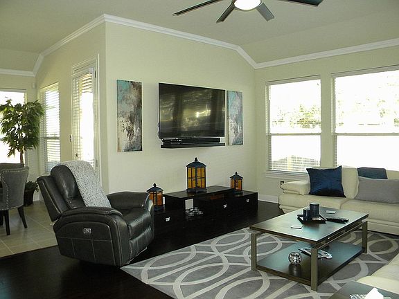4th image of 2908 Tempe Dr