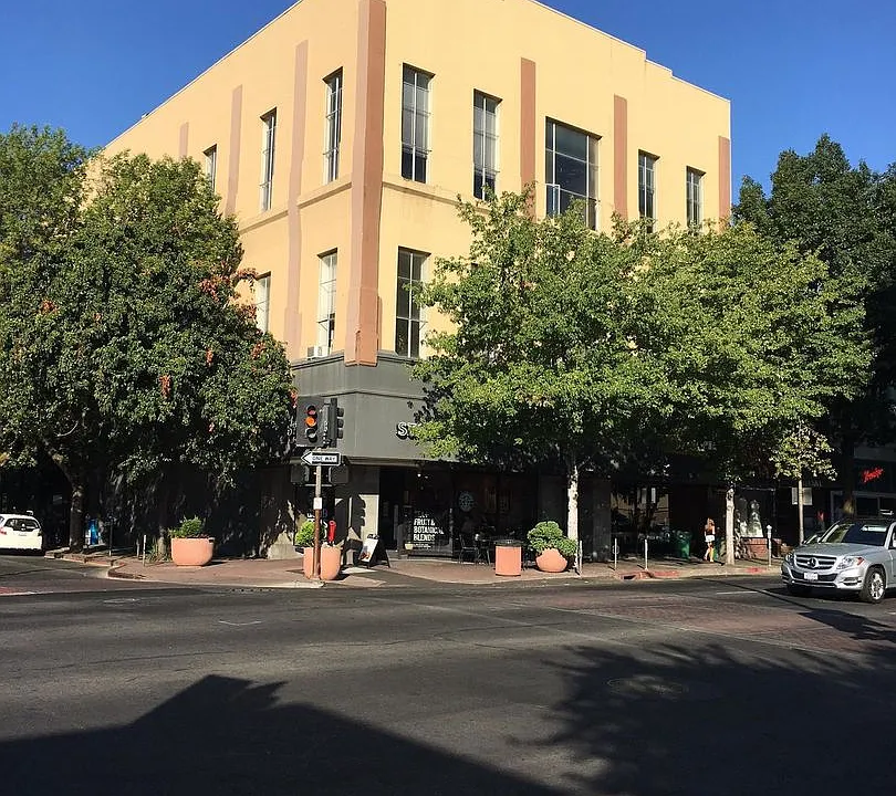 242 Broadway St