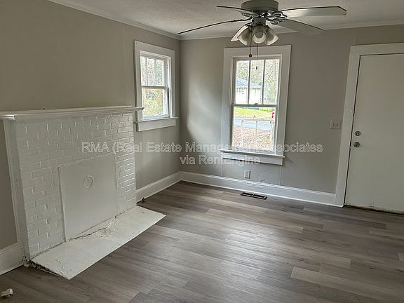 2nd image of 1223 Pleasant Ave