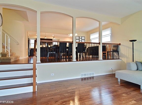 4th image of 1806 N Dale Ave