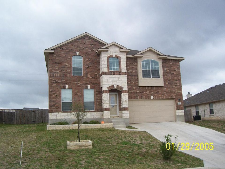 1st image of 2607 Red Fern Dr