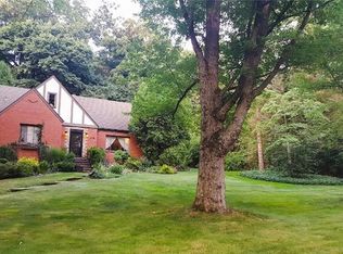 238 Navajo Rd, Pittsburgh, PA 15241