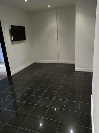 1st image of 8 W 108th St #2