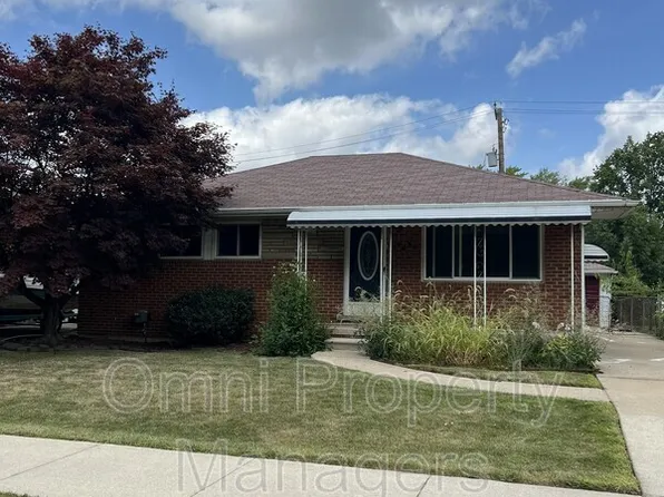 19431 Stephens Rd, Eastpointe, MI 48021