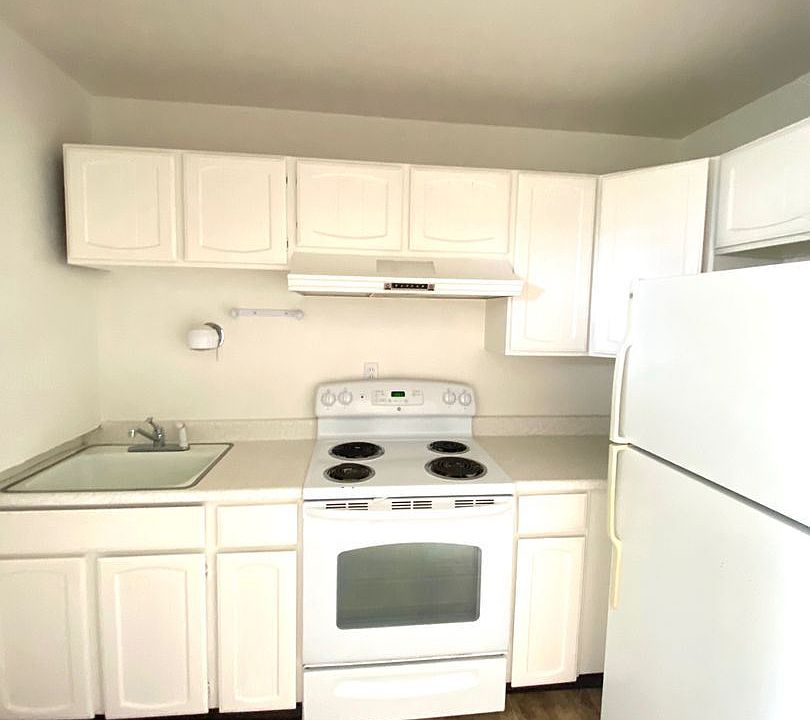 1st image of 518 Avenue Alhambra #10