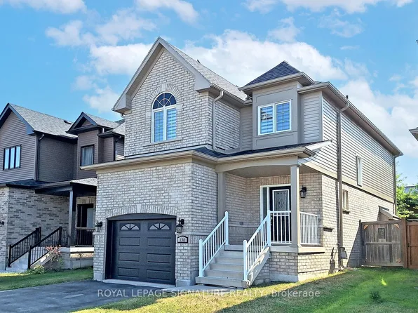 138 Sun King Cres, Barrie, ON L4M 0E5