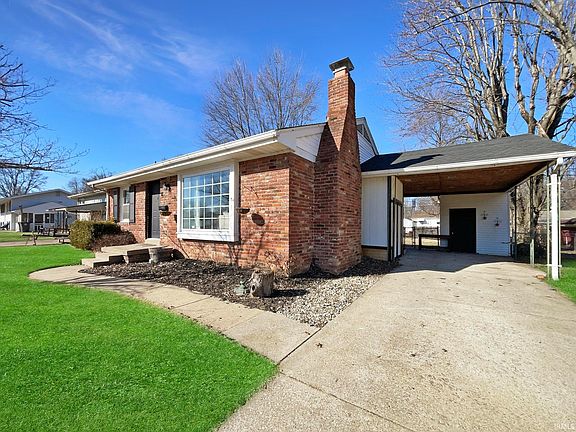 5th image of 1708 Crystal Ct