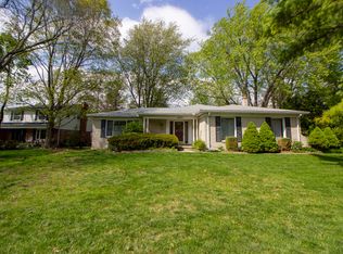 4271 Brandywyne Dr, Troy, MI 48098