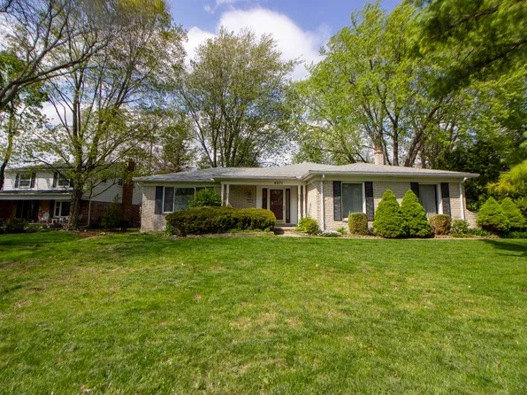 4271 Brandywyne Dr, Troy, MI 48098