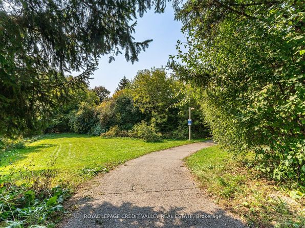 83 Fairglen Ave, Brampton, ON L6X 1K7