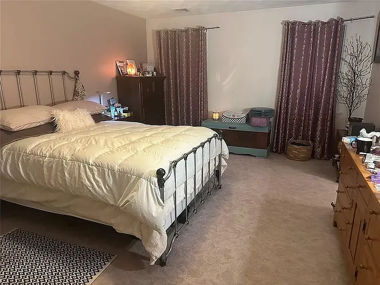 252 Gentian Ave #1 — Photo 9