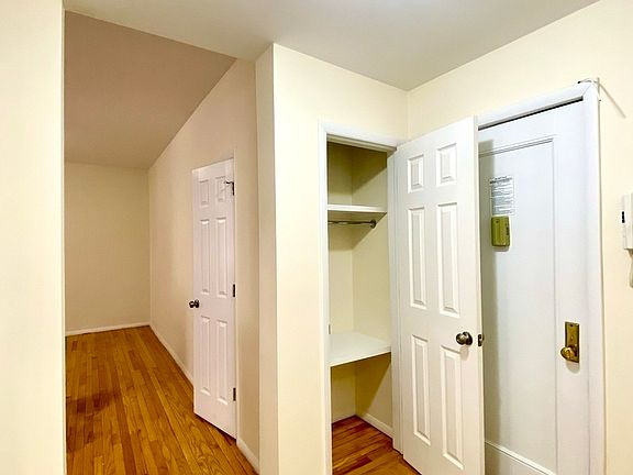5th image of 502 E 79th St APT 1G