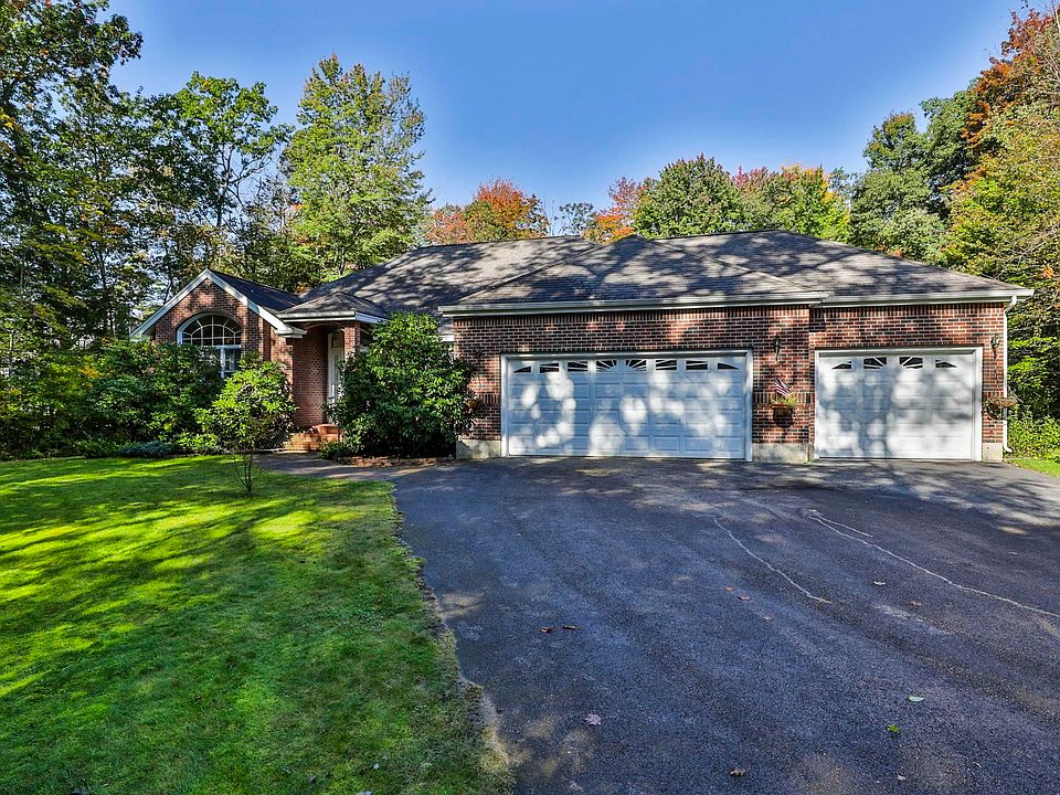 198 Whitehall Road, Hooksett, NH 03106 Zillow