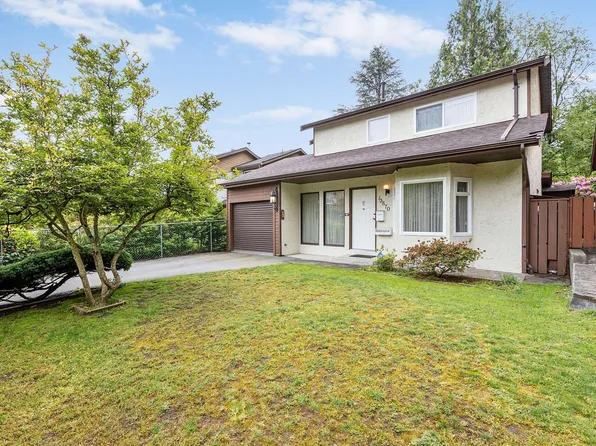 13870 Laurel Dr, Surrey, BC V3T 1A9