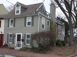 201 Chestnut St APT 1, New Castle, DE 19720