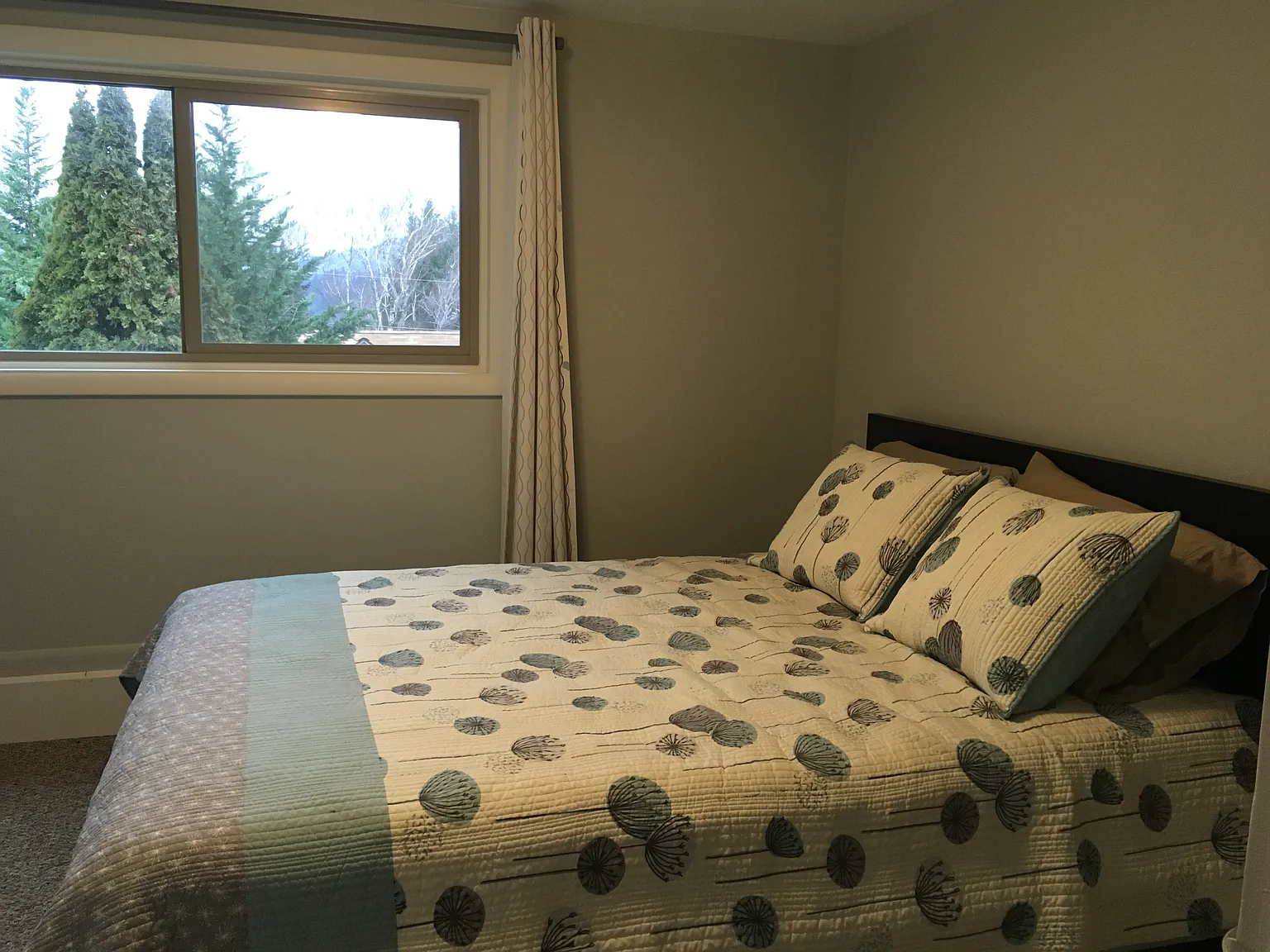 2 bed, 1000 sqft, $1,650 — Photo 2