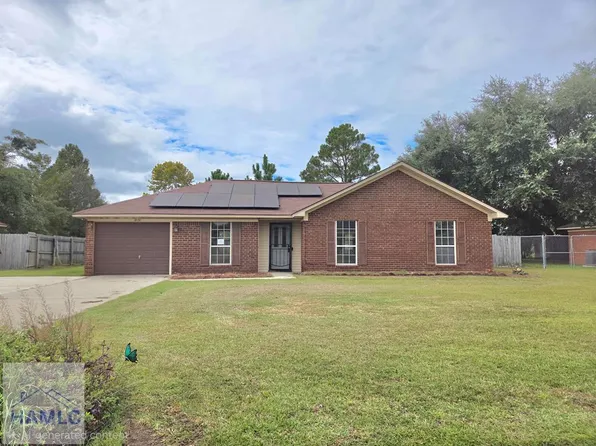 2131 Walberg Dr, Hinesville, GA 31313