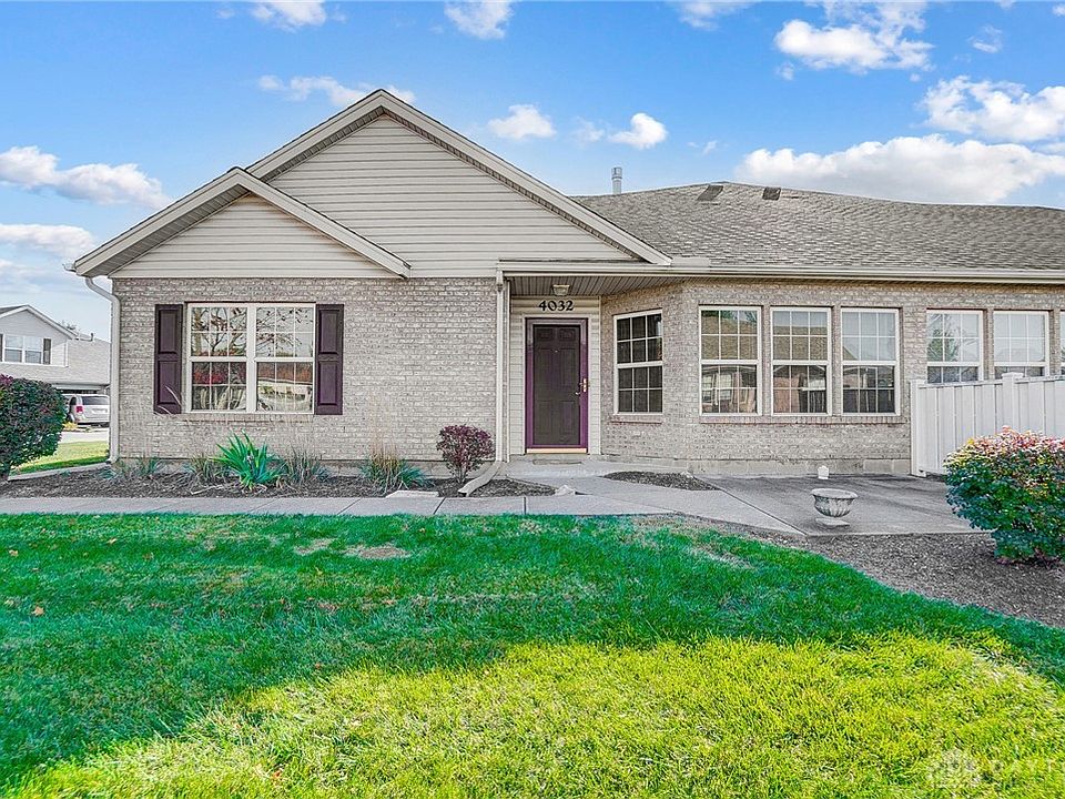 1st image of 4032 Twin Lakes Cir