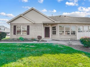 4032 Twin Lakes Cir, Englewood, OH