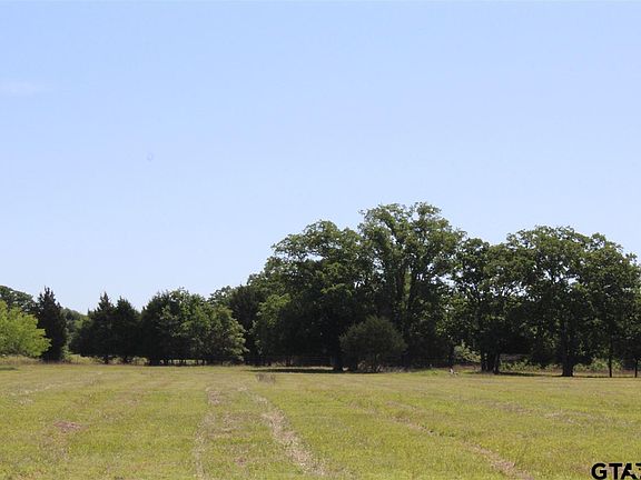 3rd image of 10 Acres Vz Cir #2702