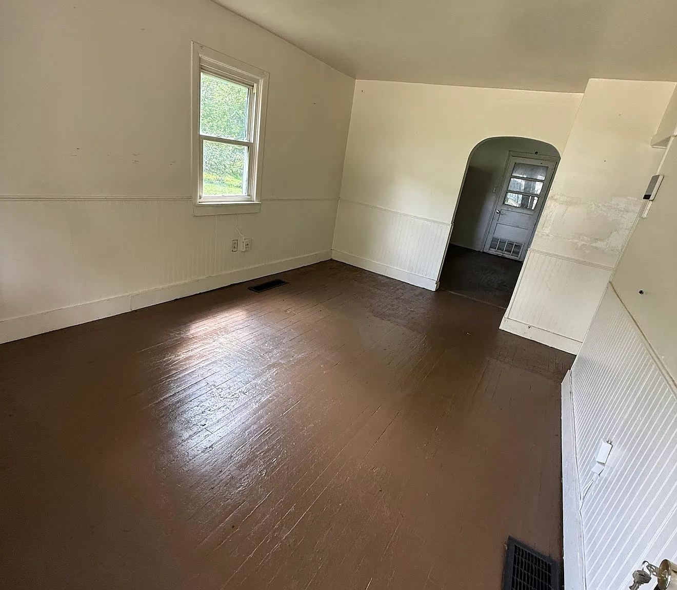 3 bed, 1344 sqft, $1,095 — Photo 3