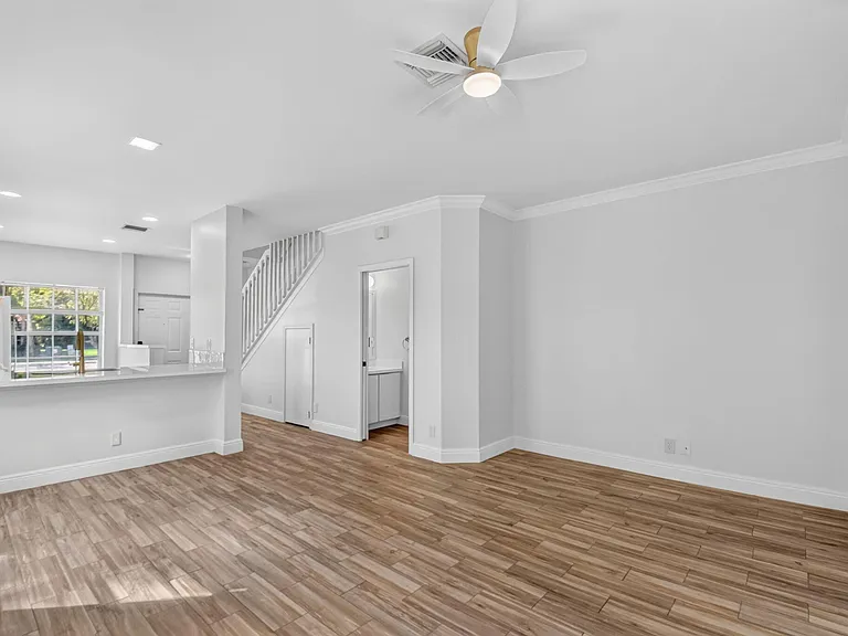 6917 Crooked Fence Dr — Photo 26