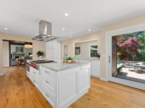 920 Wild Oak Drive, Santa Rosa, CA 95409