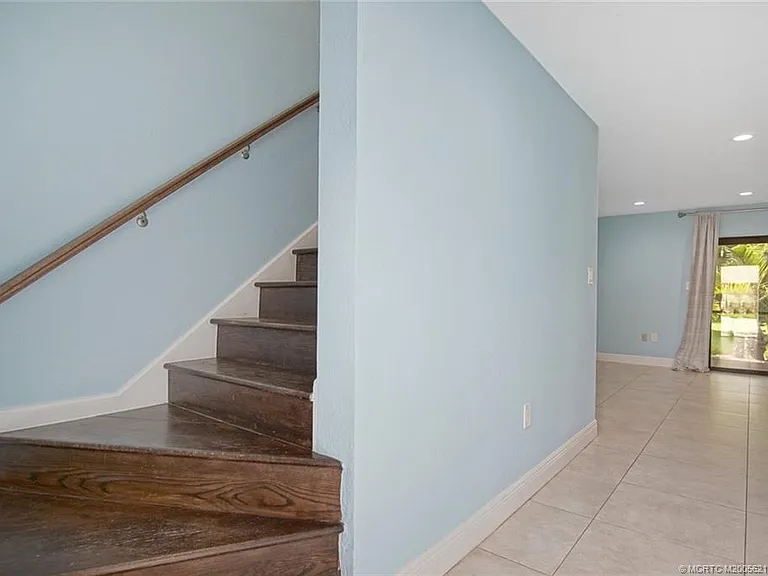 2233 NW 22nd Ave #108 — Photo 8