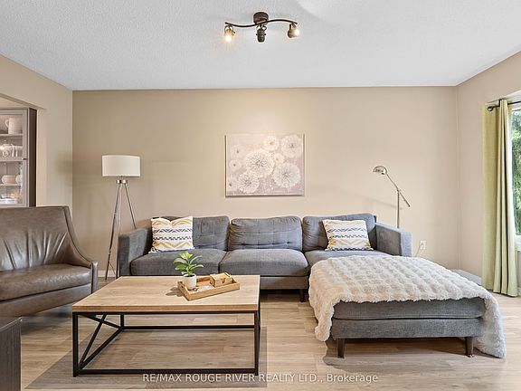 3rd image of 648 Cognac Cres