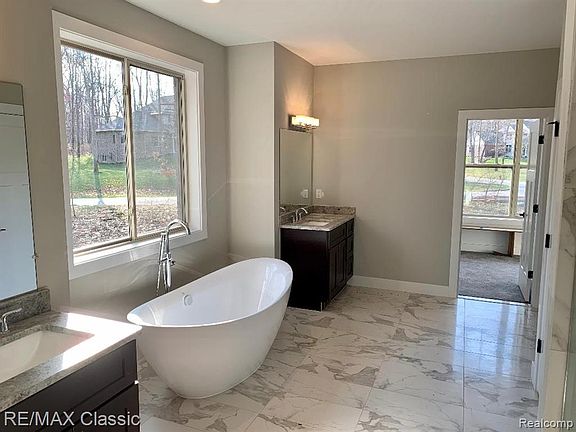 4th image of 1630 Wildflower Ln